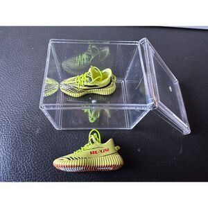 Mini Sneakers w/clear case - Yeezy Boost 350 v2 - Semi Frozen Yellow